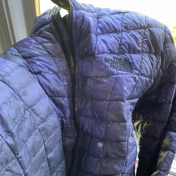 Northface soft thermos all primoloft jacket - Picture 2 of 6